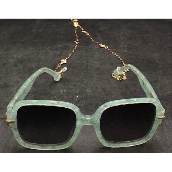 DIFF Eyewear x ARIEL Green Pearl Lavender Gradient Polarized Sunglasses w/ Chain - Picture 2 of 8